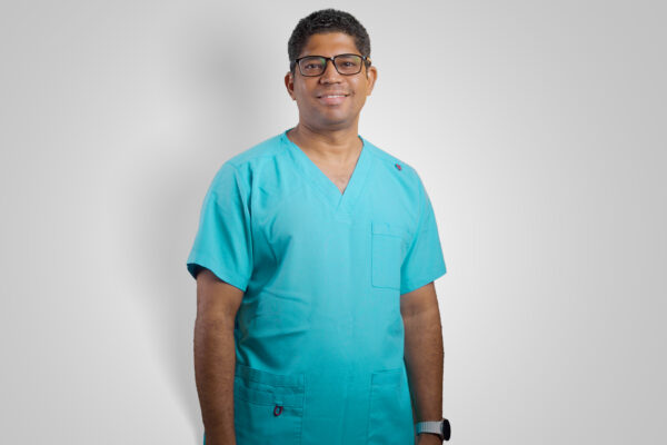 الدكتور احمد عبد النعيم العباسي