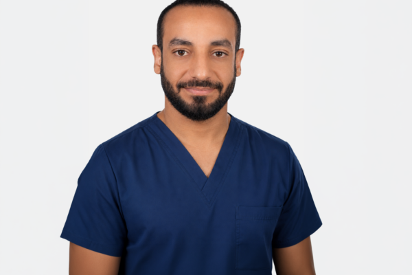 الدكتور معوض مصطفى